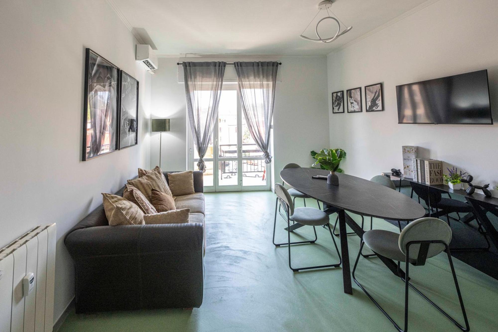 Casa Farnesina - Ponte Milvio Apartment *